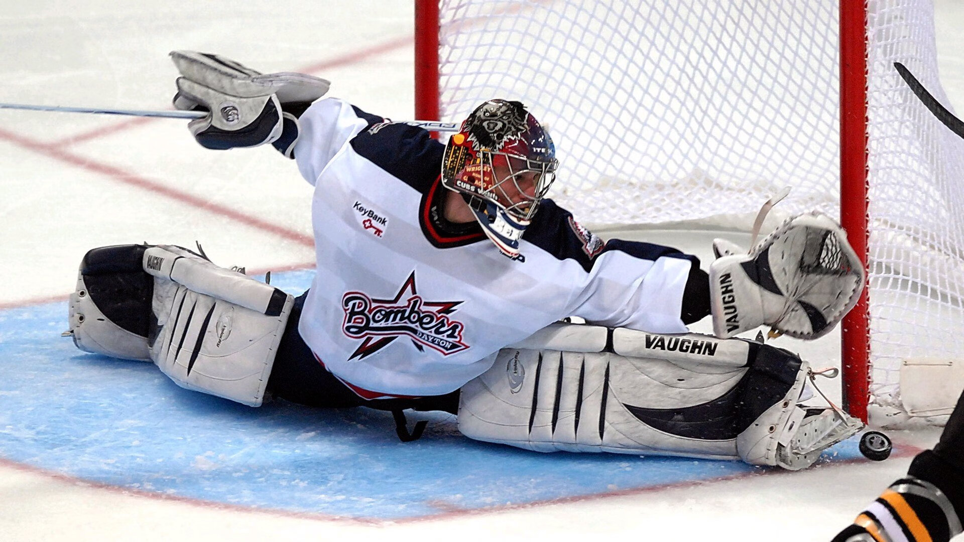 bet365平台 -C罗巅峰对决，Scout与30激战C9分钟，绝杀胜负难料！